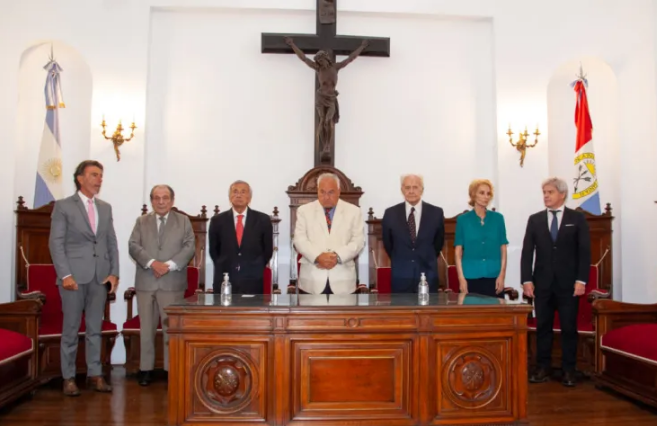 CORTE SUPREMA