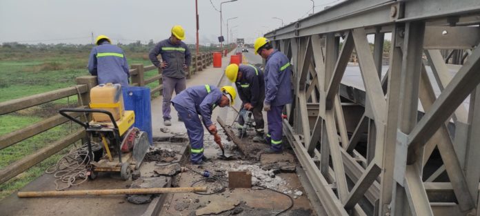 PUENTE CARRETERO