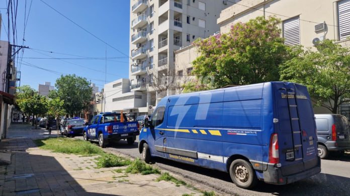 POLICIA