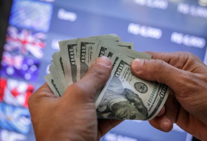 DOLAR IMPUESTO PAIS