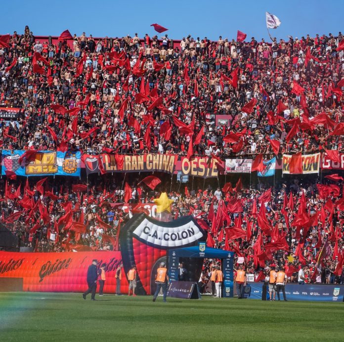 tribuna colon