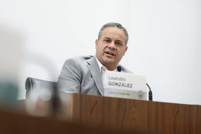 LEANDRO GONZÁLEZ