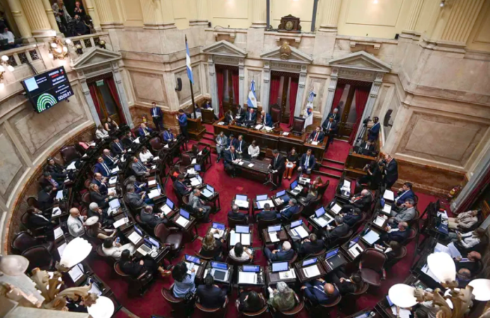 SENADO