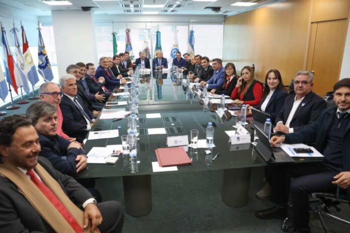 PULLARO SANTA FE GOBERNADORES