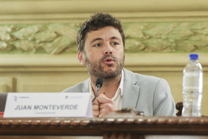 JUAN MONTEVERDE