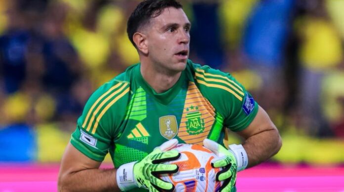 emiliano-martinez-2096367