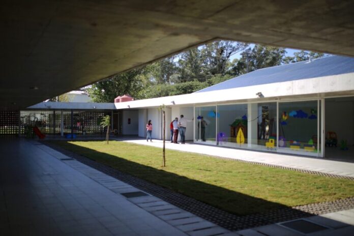 JARDIN MUNICIPAL CONIN