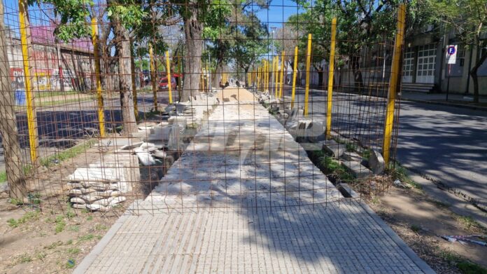 AVENIDA J J PASO