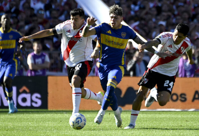 RIVER VS BOCA Fecha 15 Torneo Apertura Liga Profesional Argentina. 27/4/2025
