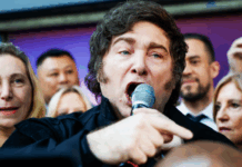 El festejo que cruzó la cancha: Milei celebró el título de Estudiantes y dejó una señal política