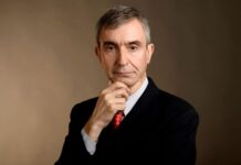 Nelson Castro volvió a empuñar la batuta y emocionó en Chascomús