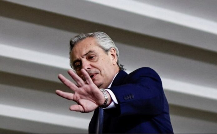 ALBERTO FERNANDEZ