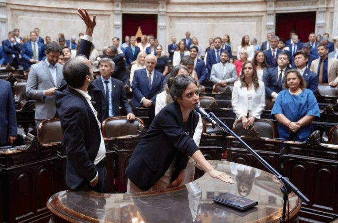 DIPUTADOS