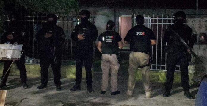 POLICIA