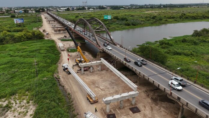 PUENTE CARRETERO