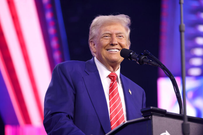 DONALD TRUMP