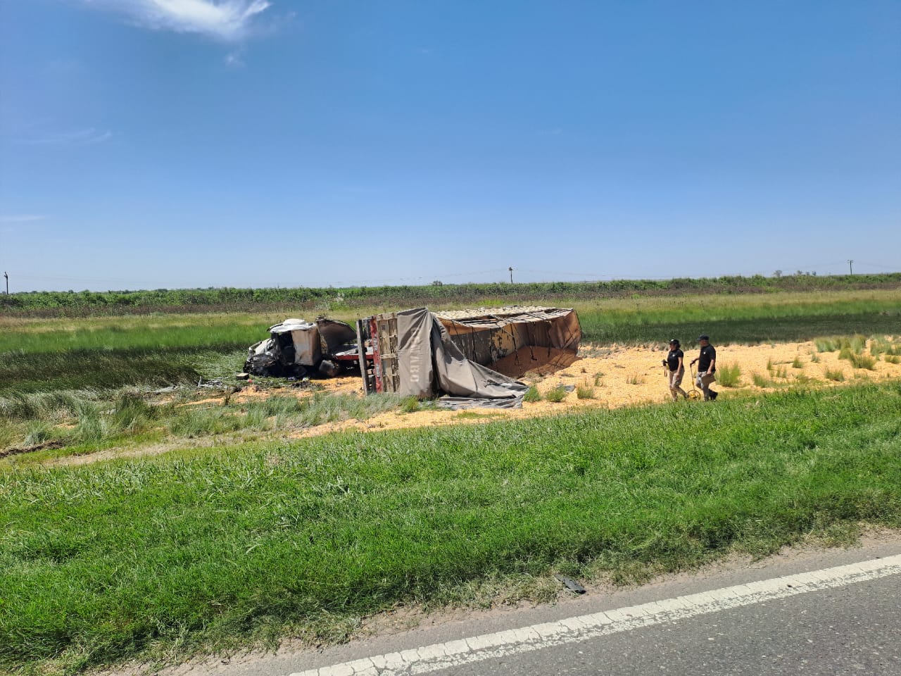 Un impactante choque de camiones paralizó la Ruta 34 en el sur provincial