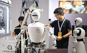 Robots humanoides brillan en el Año Nuevo Lunar y muestran el avance tecnológico de China