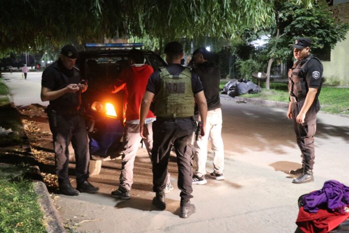 POLICIA