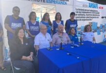 La Carpa Blanca docente comenzó su recorrido en Reconquista