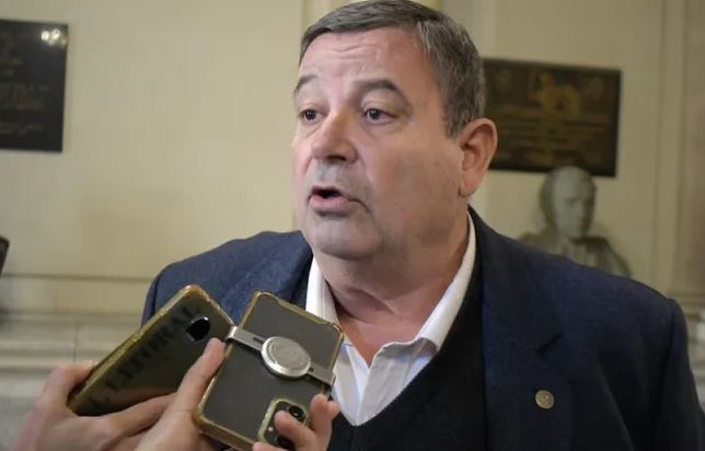 enrique mammarela