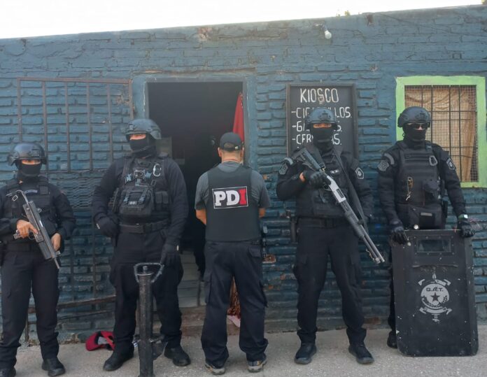 POLICIA
