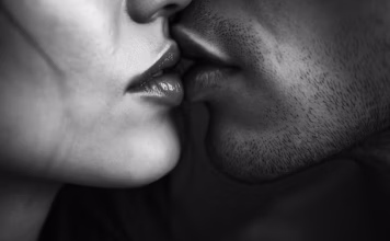 Día Internacional del beso: «El 45% de las parejas estables en el país ya no se besa»