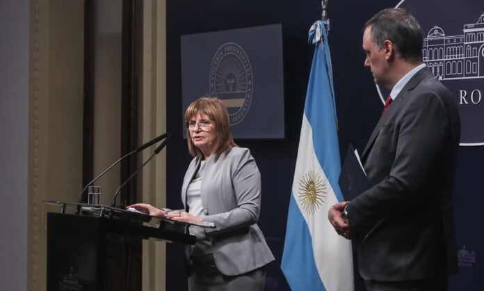 BULLRICH ADORNI