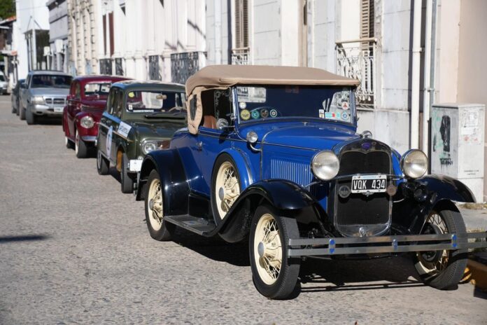 VEHICULOS HISTORICOS