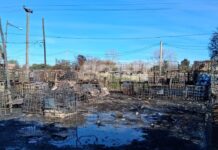 Denuncian que incendiaron una recicladora en barrio Las Lomas: hallaron indicios de bombas molotov