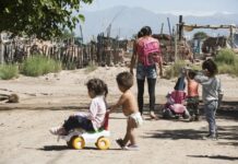 Movimiento Los Sin Techo asegura que la pobreza infantil sigue golpeando fuerte en Santa Fe