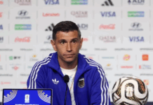 Dibu Martínez: “A veces me agarra llanto solo de pensar en todo lo que vivimos”