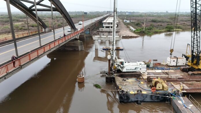 PUENTE CARRETERO