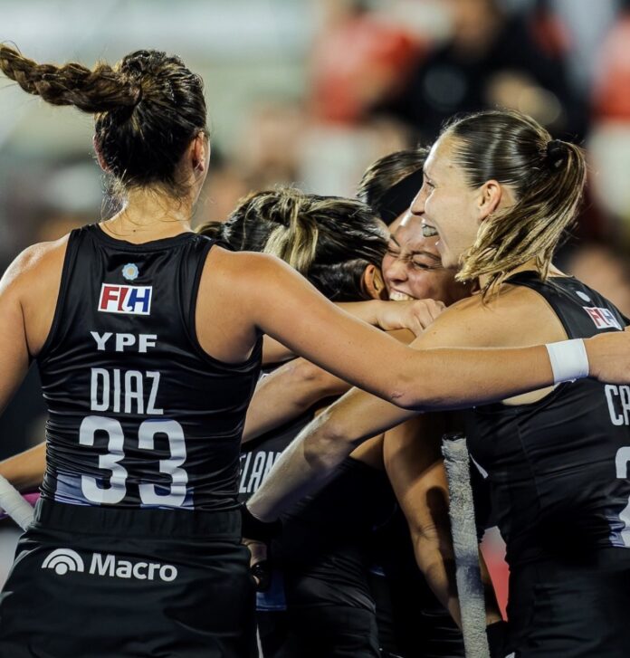 Las Leonas