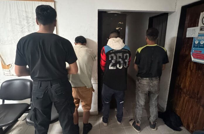 1-detenidos-centro-de-dia-colastine