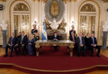 Milei anunció sanciones para empresas que exploten recursos naturales de Malvinas y la construcción de una Base Naval