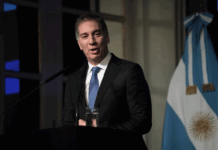 Santilli llamó a acordar con los gobernadores para destrabar reformas y cuestionó a Kicillof