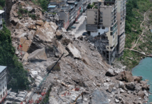 Sismo de magnitud 7,0 en China, deja al menos 16 muertos y 32 heridos
